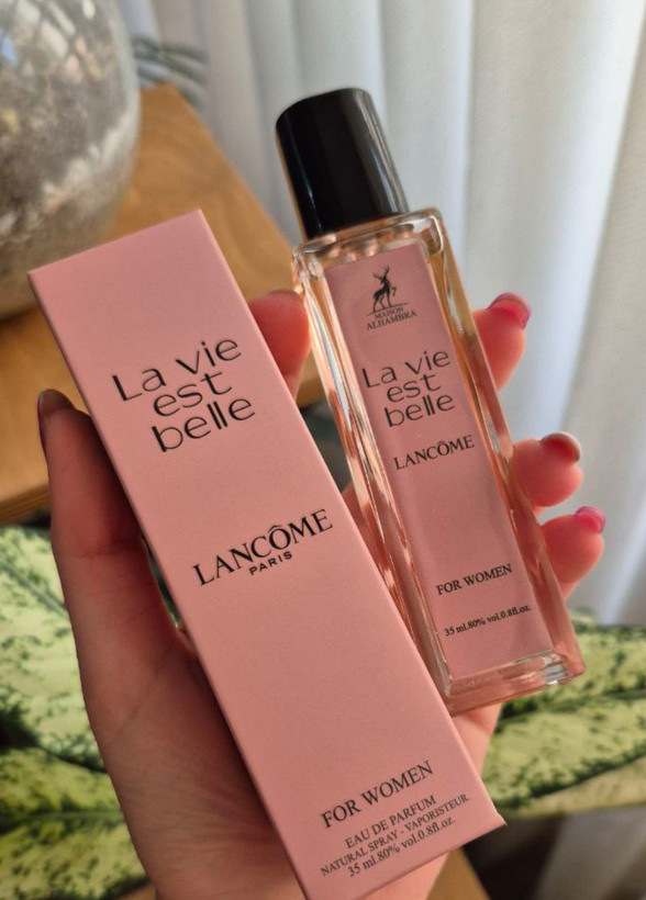 عطر ادکلن لانکوم لا ویه است بله الحمبرا 35 میل la vie est belle 5 (8 تجربه